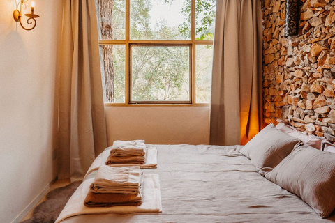 A bedroom at Tierra Cósmica